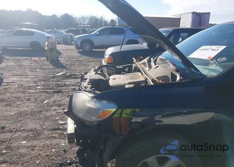 2010 Toyota Highlander Se V6 z USA, uszkodzony, nr VIN 5TDKK3EHXAS006597